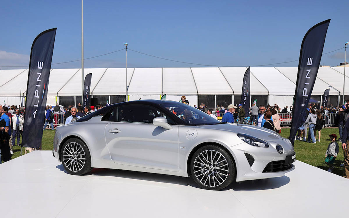 Alpine: un raduno d’altri tempi per i 100 anni del fondatore J. Rédélé